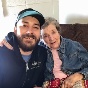 Meet your Posher, Derek